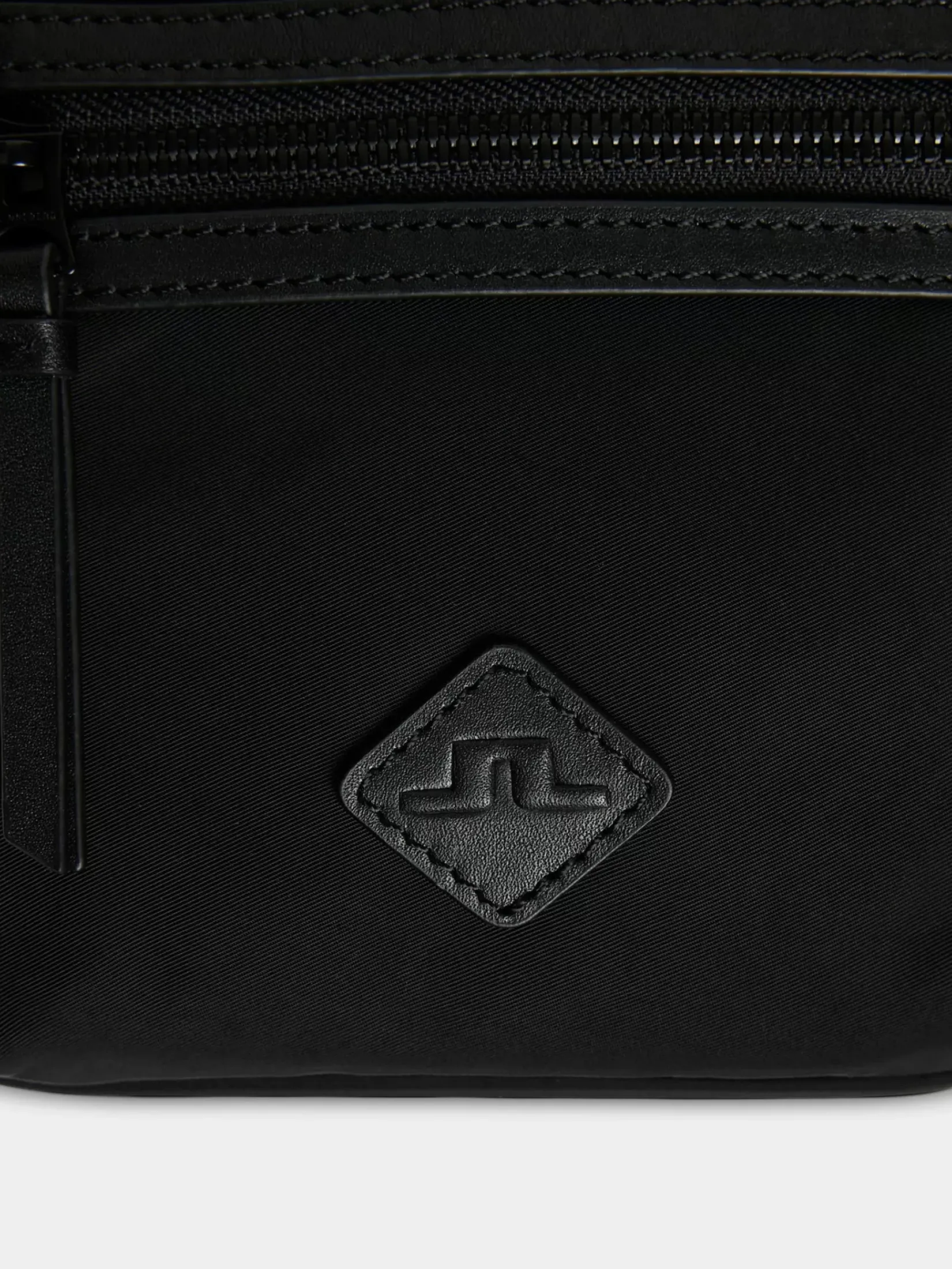 Vesker|J.Lindeberg Vesker Small Crossbody Bag